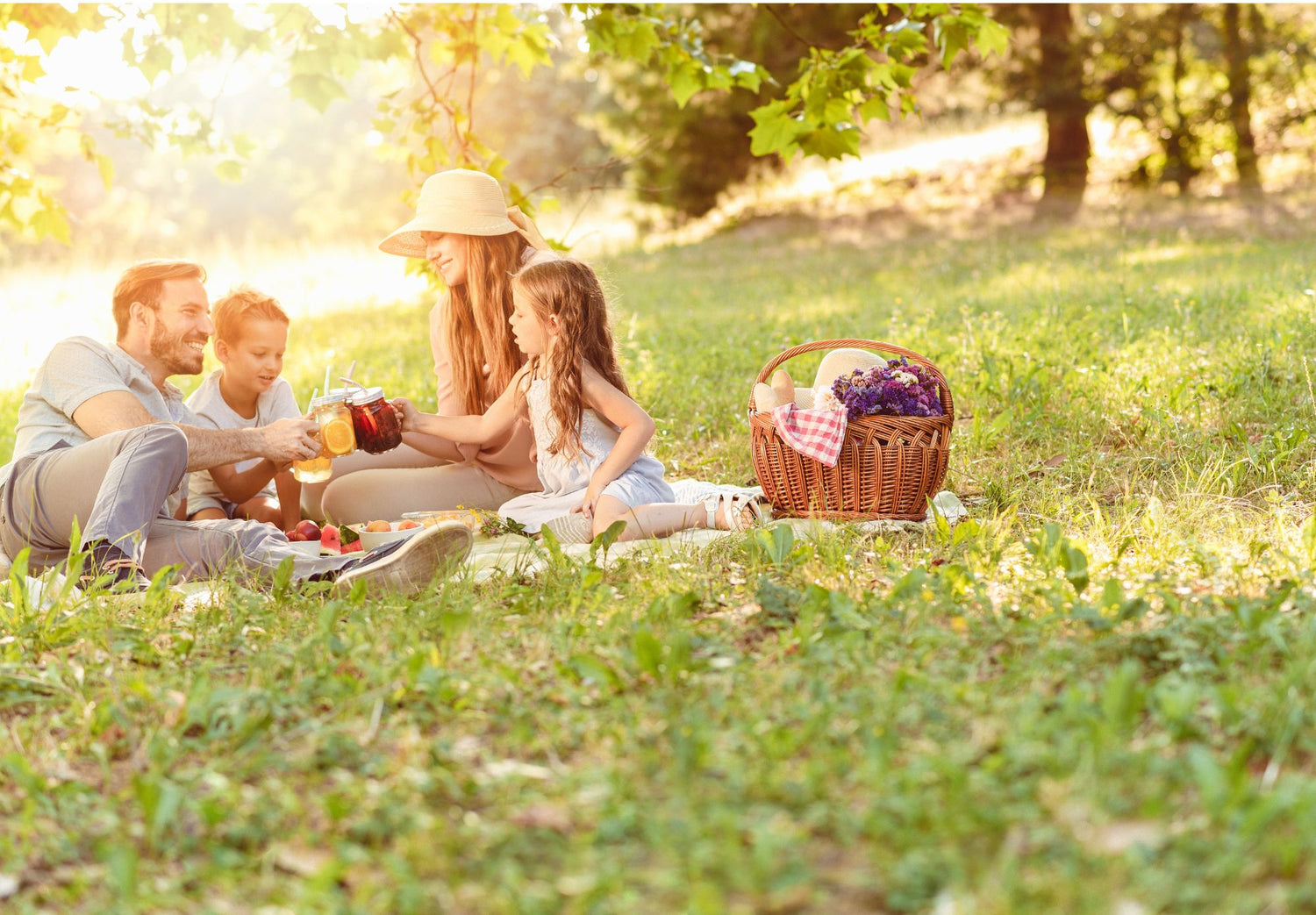 Picnic Fun: Packing the Perfect Family-Friendly Lunch