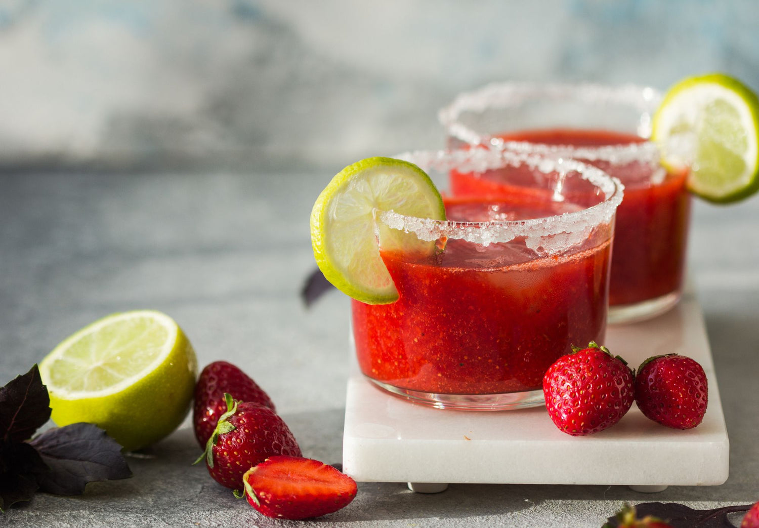 Frosty Frozen Cocktails: Elevate Your Girl's Night In with Refreshing Summer Drinks