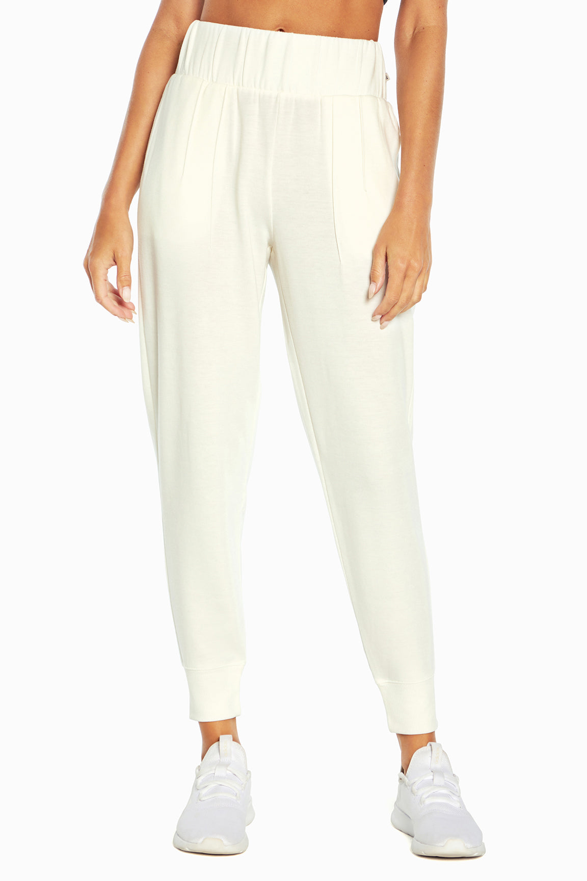 Palmer Fleece Jogger, alternate angle view, showing visible design features and texture of the soft knit fabric..