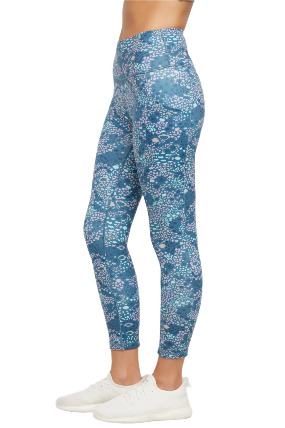 #color_tapestry-speckled-mosaic