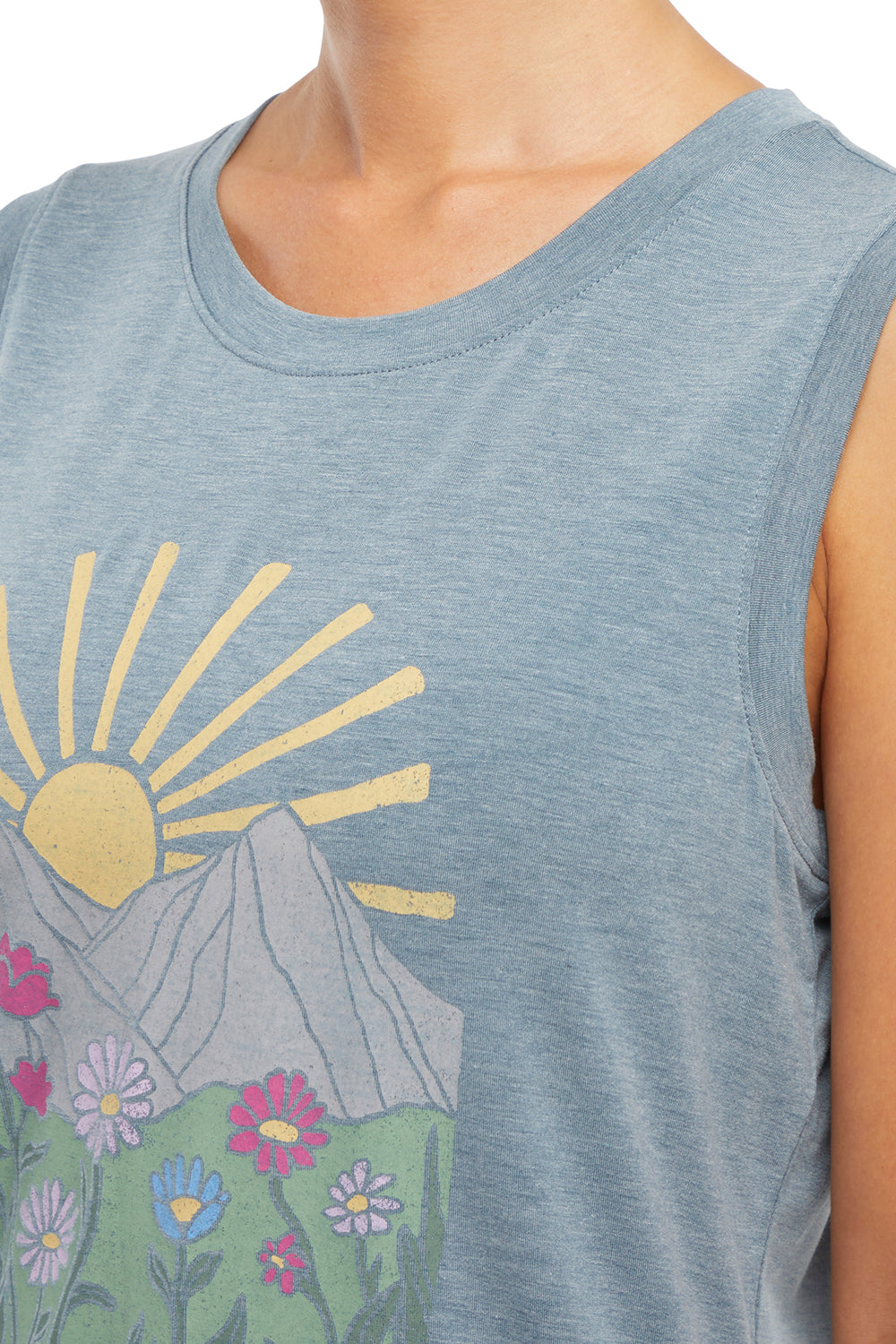 #color_heather-tapestry-floral-mountain