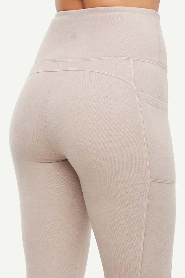 Riley Side Pocket Legging - Heather Atmosphere, side view showing pocket placement, showing visible design features and texture of the stretch knit.. #color_heather-atmosphere