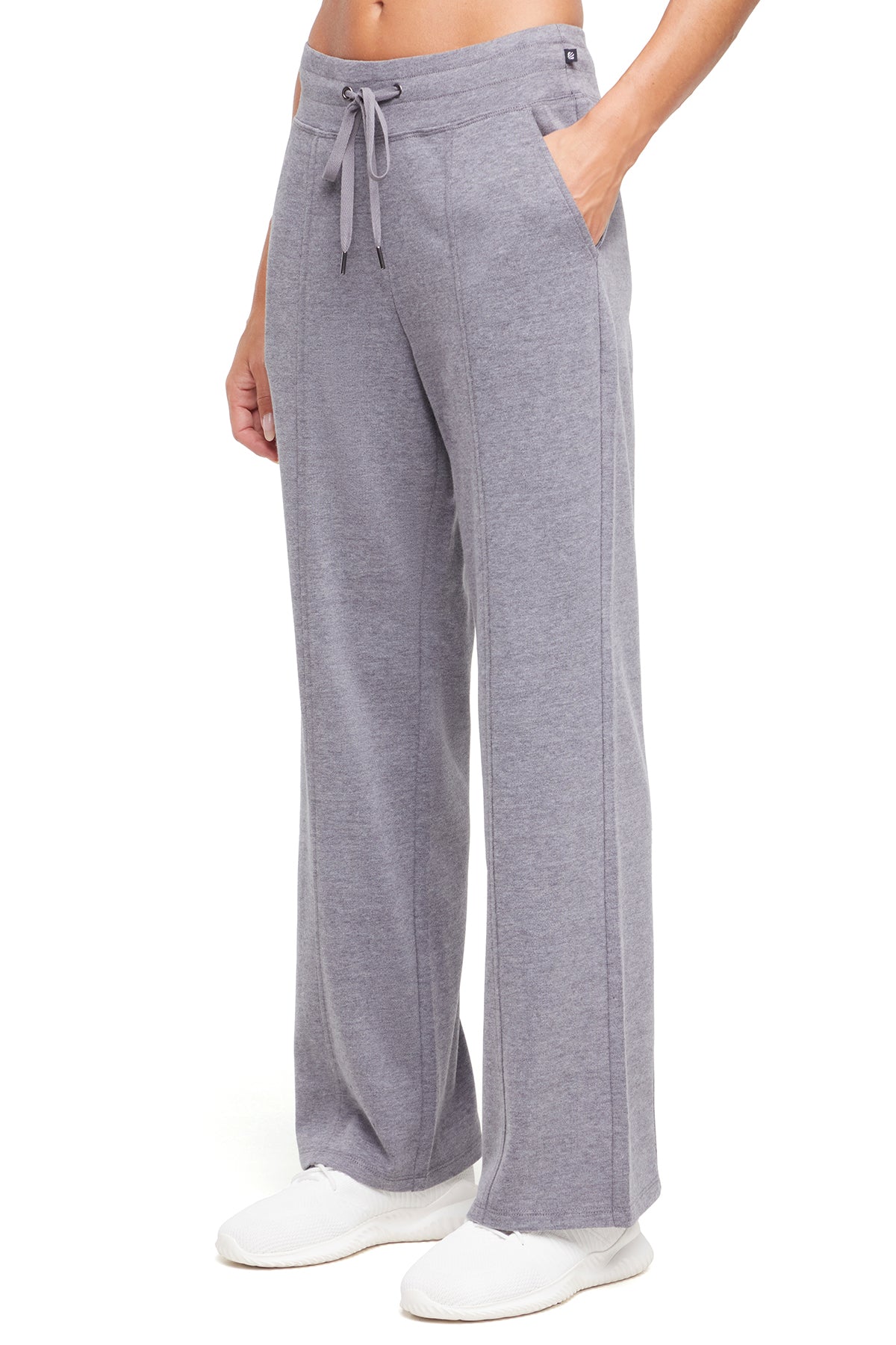 Lyla Pant – Marika
