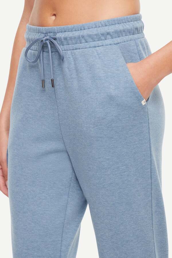 Journey Cargo Jogger, alternate angle view, showing visible design features and texture of the soft knit fabric.. #color_heather-bluestone