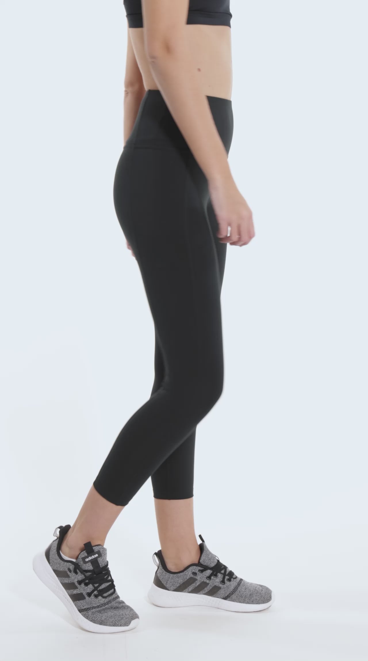 Drew Marika Women's High Waist Mid-Calf Gray Yoga Leggings Size Medium  Cropped - $22 - From sandy